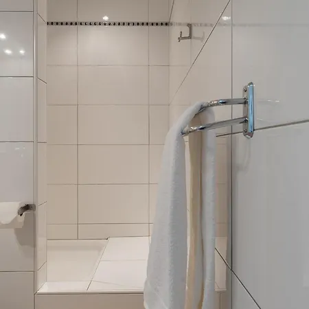 L'hotel Du Mediterranee Hotel Argeles-sur-Mer